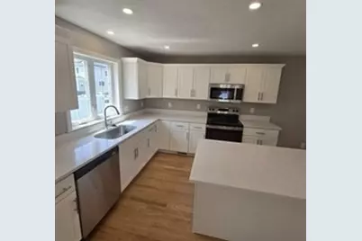 82 Carroll Ave, Brockton, MA 02301 - Photo 4