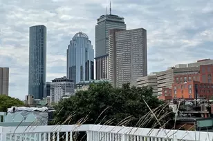 33 Lawrence St, Boston, MA 02116 - Photo 1