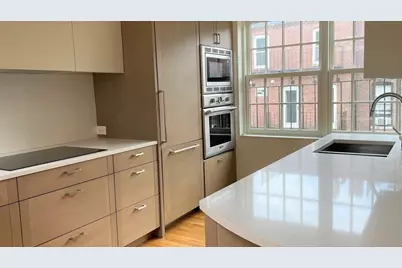 33 Lawrence St #2, Boston, MA 02116 - Photo 16