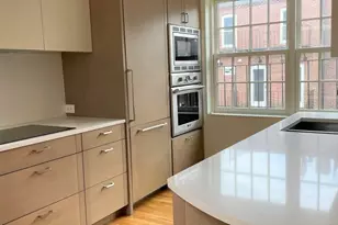 33 Lawrence St, Boston, MA 02116 - Photo 16