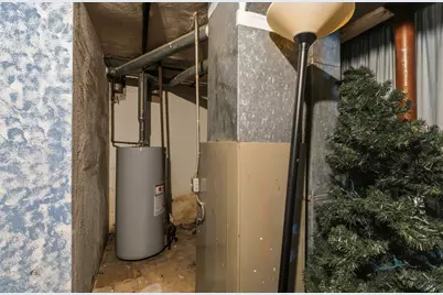 11 Harmony Ln, Framingham, MA 01702 - Photo 38