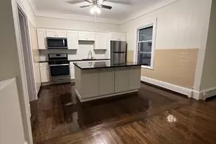 118 White St, Boston, MA 02128 - Photo 4