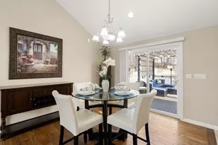 70 Moreland Green Dr, Worcester, MA 01609 - Photo 8