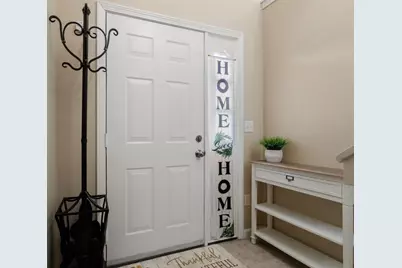 70 Moreland Green Dr, Worcester, MA 01609 - Photo 2