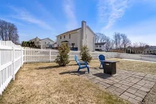70 Moreland Green Dr, Worcester, MA 01609 - Photo 26