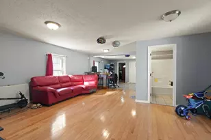 74 Chestnut St, Chelsea, MA 02150 - Photo 4