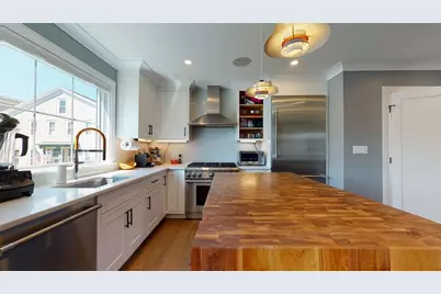 459 E 8th #1, Boston, MA 02127 - Photo 8