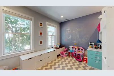 459 E 8th #1, Boston, MA 02127 - Photo 20