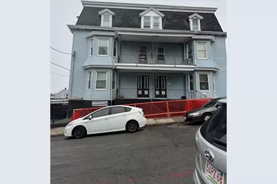 118 Locust St #2w, Fall River, MA 02720 - Photo 1