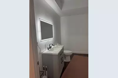 118 Locust St #2w, Fall River, MA 02720 - Photo 6