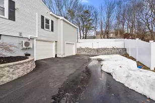 38 Irving Dr, Walpole, MA 02081 - Photo 4