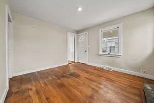 10 Cottage Ave, Danvers, MA 01923 - Photo 8