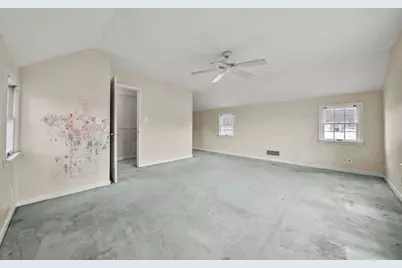 10 Cottage Avenue, Danvers, MA 01923 - Photo 18