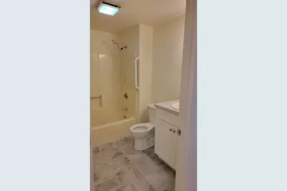 996 East Street #6, Walpole, MA 02081 - Photo 4