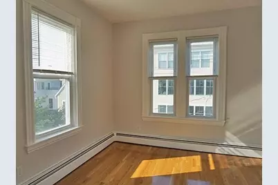 2 Ivaloo St #6B, Somerville, MA 02143 - Photo 6