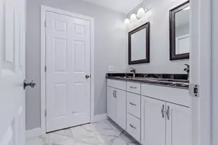 10 N Court St, Fall River, MA 02720 - Photo 18