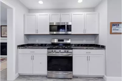 10 N Court St. #3, Fall River, MA 02720 - Photo 4