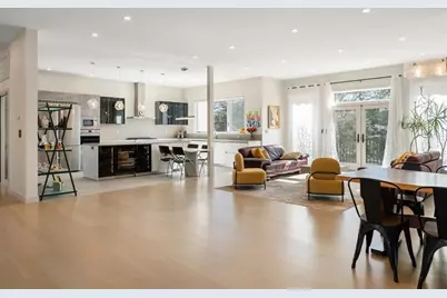 82 Sharpe Rd, Newton, MA 02459 - Photo 4