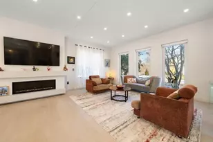 82 Sharpe Rd, Newton, MA 02459 - Photo 10