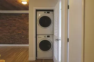 162 Broadway St, Somerville, MA 02145 - Photo 10