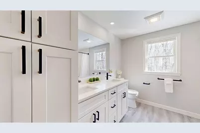 12 Coldbrook Rd, Millbury, MA 01527 - Photo 32