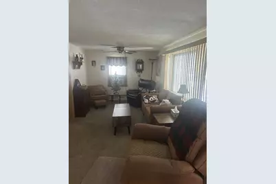 260 Lawrence, New Bedford, MA 02745 - Photo 4