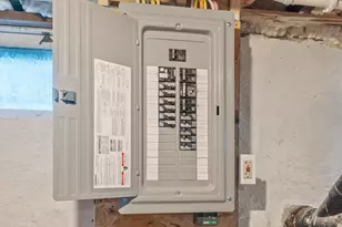 328 Oxford St N, Auburn, MA 01501 - Photo 26