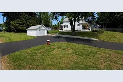 328 Oxford St N, Auburn, MA 01501 - Photo 24