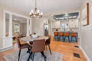 328 Oxford St N, Auburn, MA 01501 - Photo 10