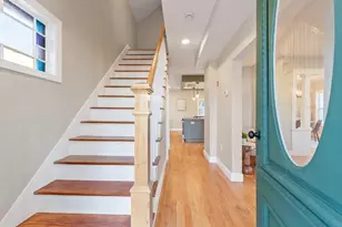 328 Oxford St N, Auburn, MA 01501 - Photo 4