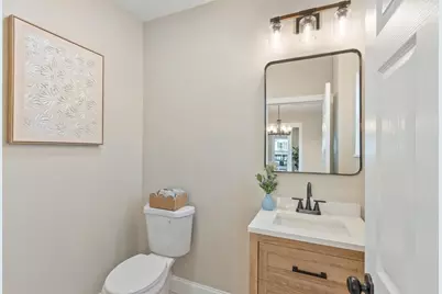 328 Oxford St N, Auburn, MA 01501 - Photo 16