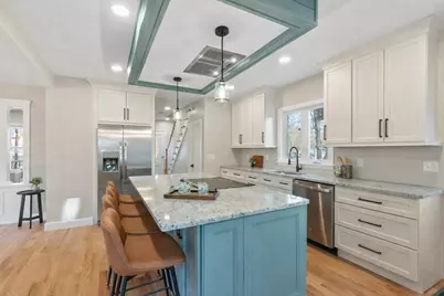 328 Oxford St N, Auburn, MA 01501 - Photo 18