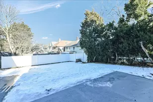 58 Metropolitan Ave, Boston, MA 02131 - Photo 10