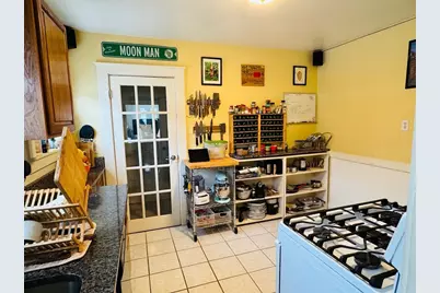 106 Bennett St #2, Boston, MA 02135 - Photo 4