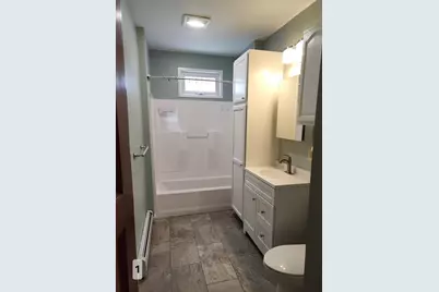 21 Windham St #1, Worcester, MA 01610 - Photo 4