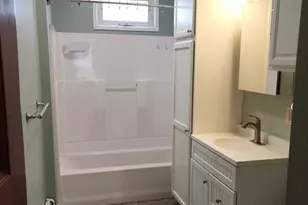 21 Windham St, Worcester, MA 01610 - Photo 4