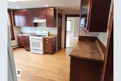 21 Windham St #3, Worcester, MA 01610 - Photo 1