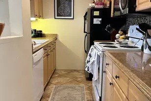 390 Riverway, Boston, MA 02115 - Photo 2