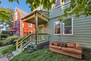 5 Murdock Terrace, Boston, MA 02135 - Photo 4