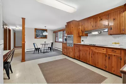 5 Crestwood Cir, Lawrence, MA 01843 - Photo 8