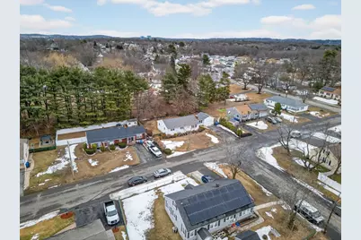 5 Crestwood Cir, Lawrence, MA 01843 - Photo 38