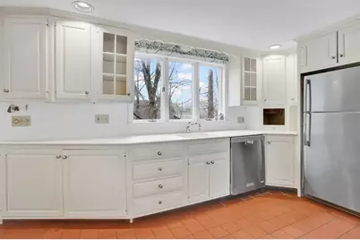 141 Longfellow Dr, Longmeadow, MA 01106 - Photo 10