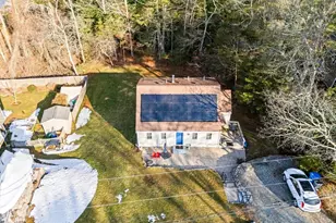 233 Pinecrest Beach Dr, Falmouth, MA 02536 - Photo 2