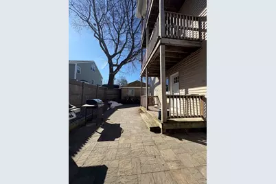 87 Webster St #5, Haverhill, MA 01830 - Photo 12