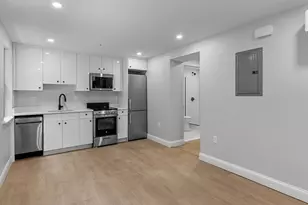 4 Hull St, Boston, MA 02113 - Photo 2