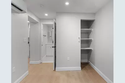 4 Hull St #1, Boston, MA 02113 - Photo 6