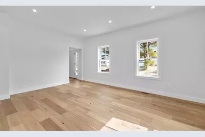 335 Salem St, North Andover, MA 01845 - Photo 12