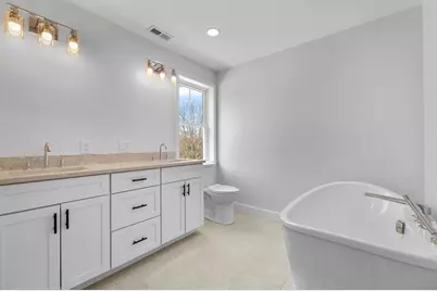 335 Salem St, North Andover, MA 01845 - Photo 18