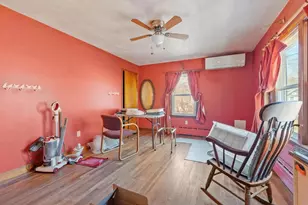 38 Garnet St, Worcester, MA 01607 - Photo 8