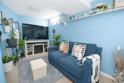 75 Gillette Cir, Springfield, MA 01118 - Photo 16